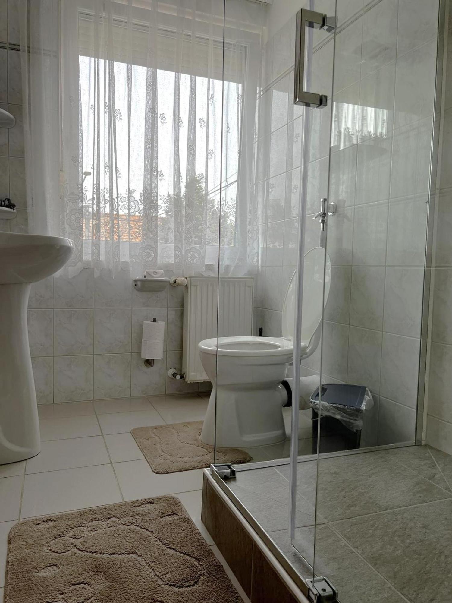 Apartment Révész Harkány Esterno foto