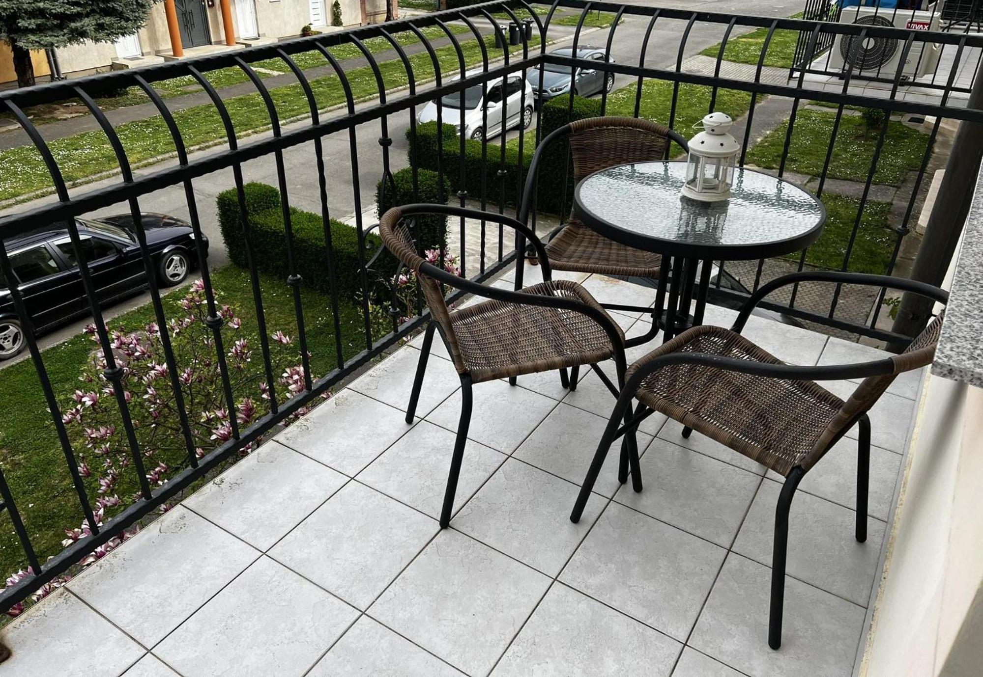 Apartment Révész Harkány Esterno foto