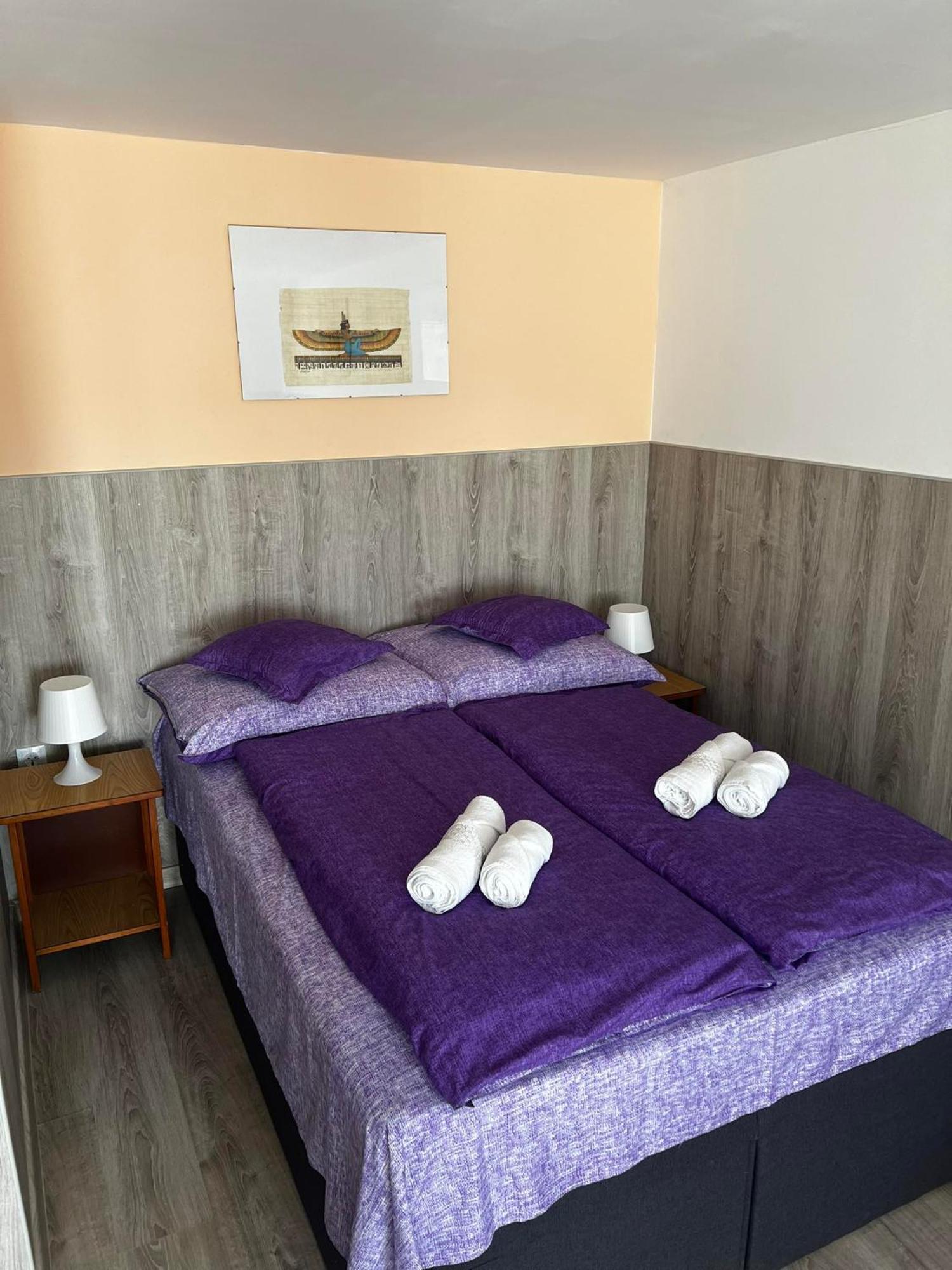 Apartment Révész Harkány Esterno foto